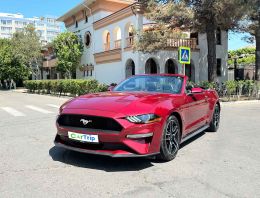 Ford Mustang Спорт купе / Кабриолет