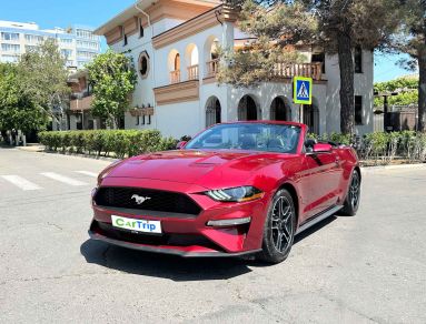 Ford Mustang Спорт купе / Кабриолет
